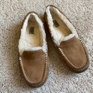 Ugg slippers